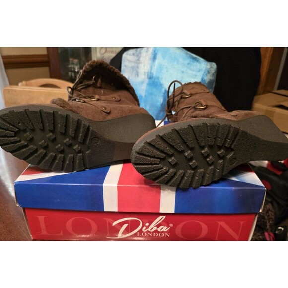 Diba London Boots Women 10 NEW Brown Wedge Lace-up - Picture 8 of 9